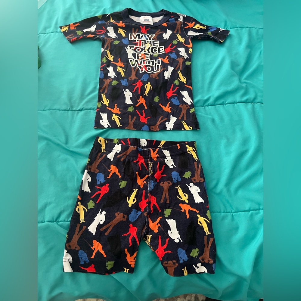 Children’s Hanna Anderson sleep set